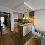 Luxury In Center 1 Apartment
