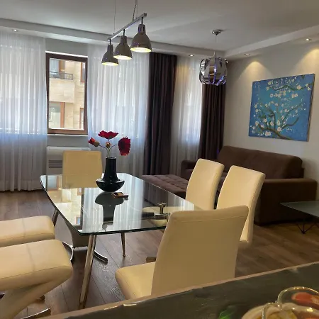 Apartamento Luxury In Center 1 Varna