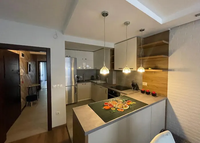 Luxury In Center 1